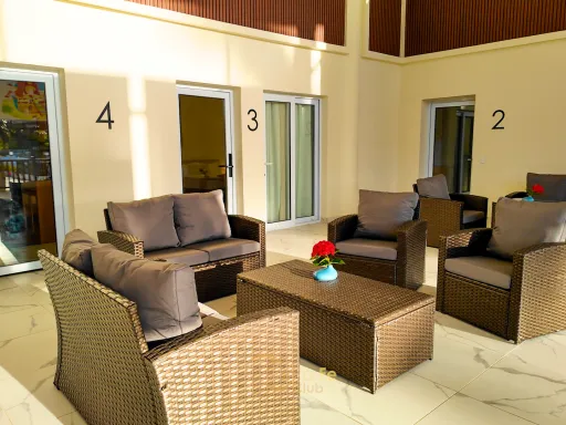 Santa Fe- Laguna Hotel