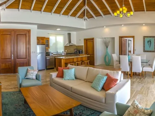 Two-bedroom villa on the second line