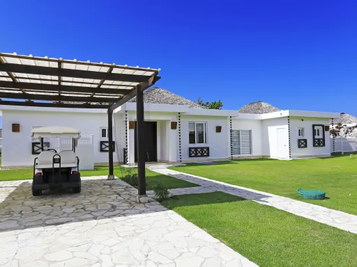 Oceanfront four-bedroom villa